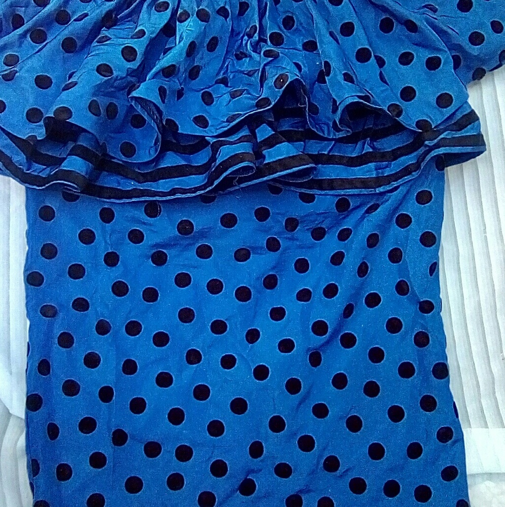 Dress - Picture 2 of 4